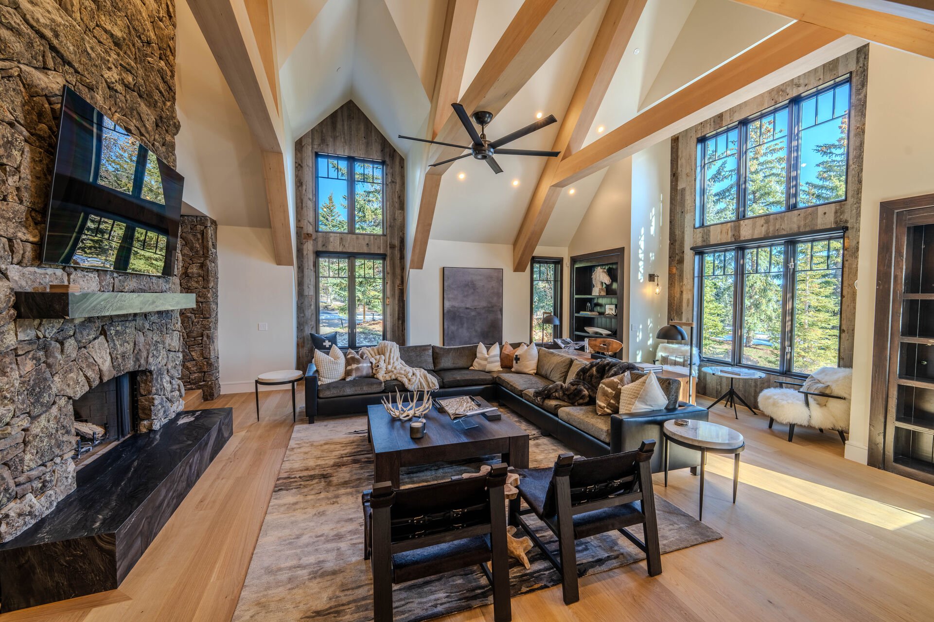 Sun Peak Manor House - Living room Sun Peak Manor House - Living room