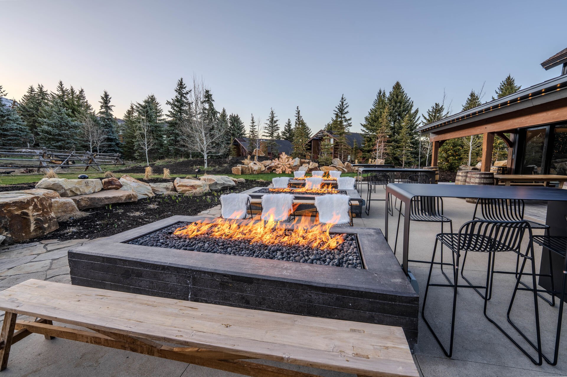 Multiple fire pits and high tabletop seating Multiple fire pits and high tabletop seating