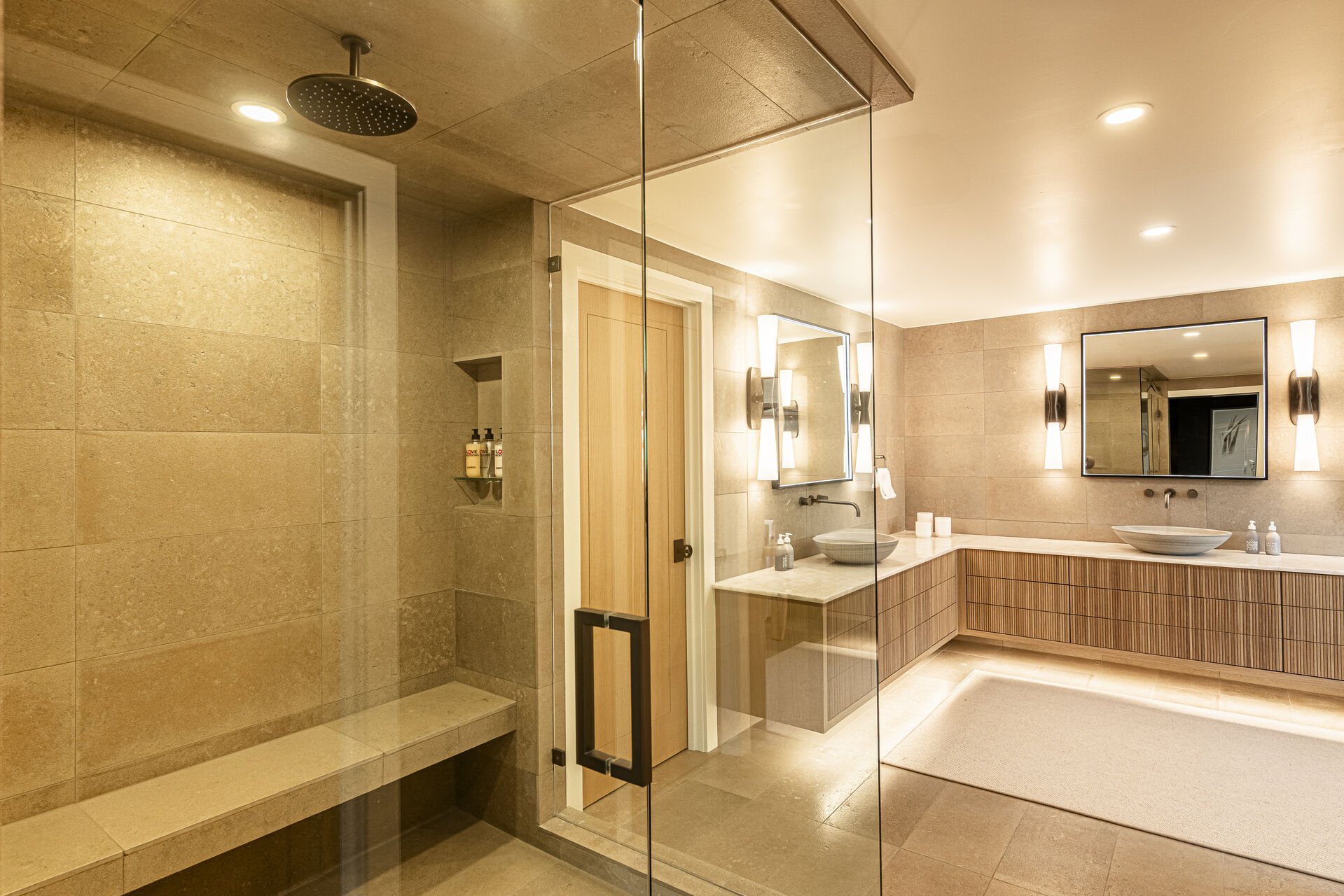 Sun Peak Manor House - Spacious steam shower with multiple shower heads Sun Peak Manor House - Spacious steam shower with multiple shower heads